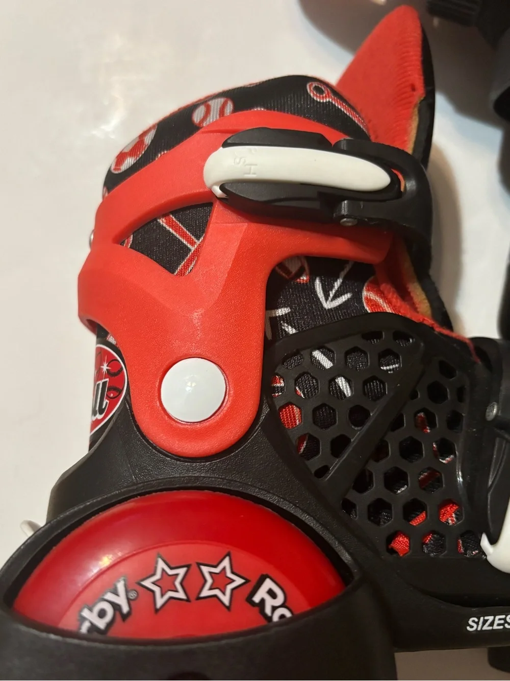 Adjustable Kids Inline Skates - Black & Red